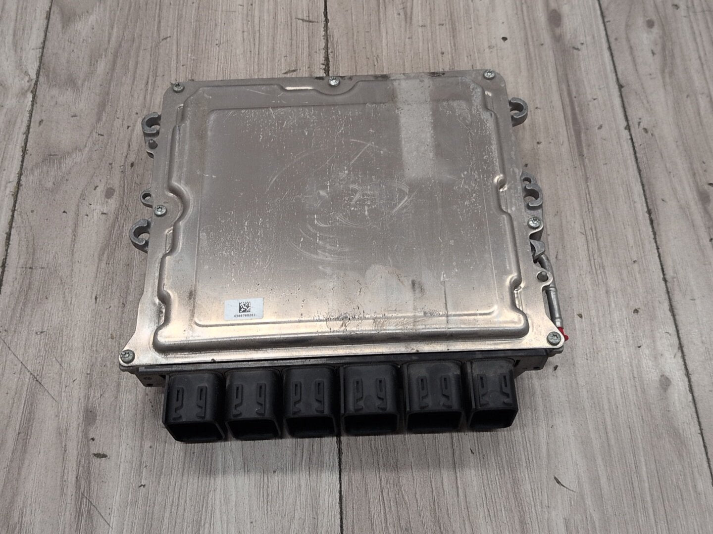 OEM BMW G11 G12 G30 M550 750 DME ECU Engine N63R Control Module Computer 880