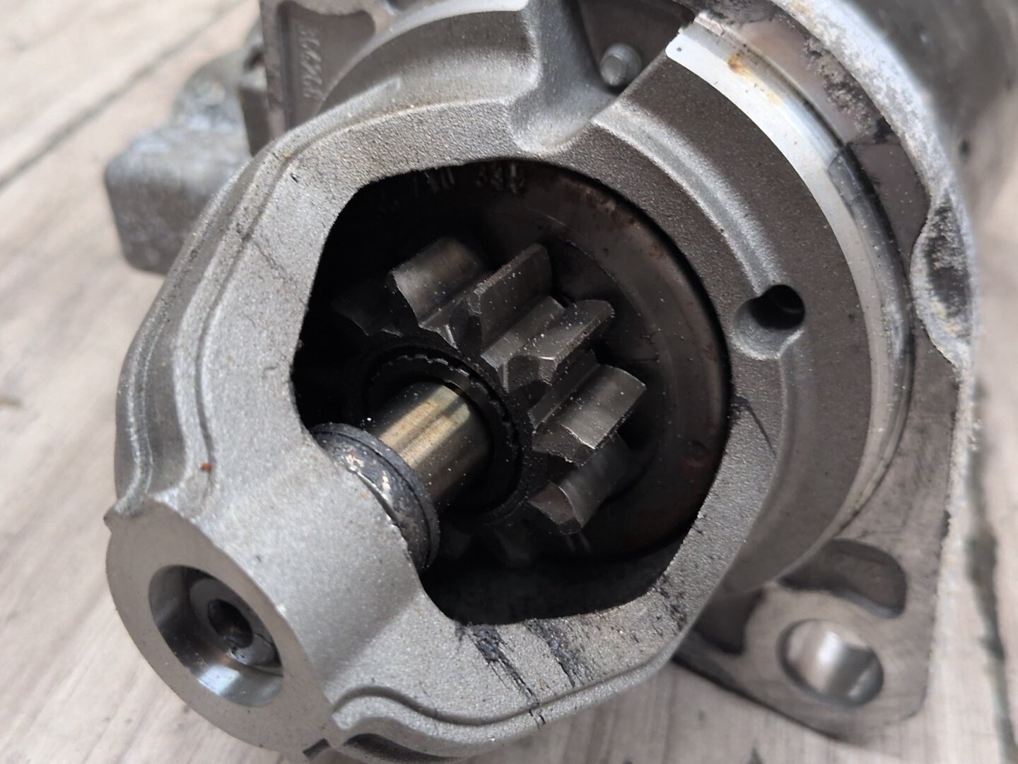 OEM BMW F10 F22 F25 F30 F32 F36 320 328 428 Engine N20 N26 Starter Motor BOSCH