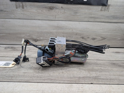 2008 - 2017 Audi S5 8T Convertible Pump Motor 8F0871791