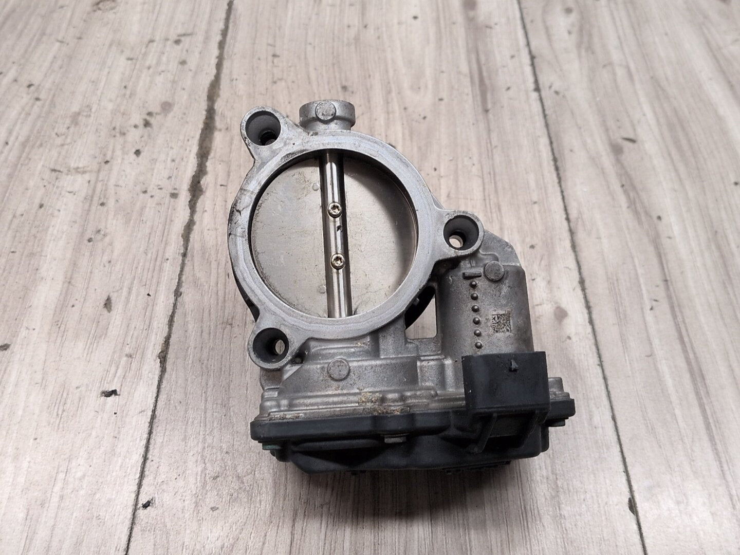 OEM BMW F39 F44 F48 F90 G05 G12 750 G30 M550 M8 Engine B46 N63 S63 Throttle Body