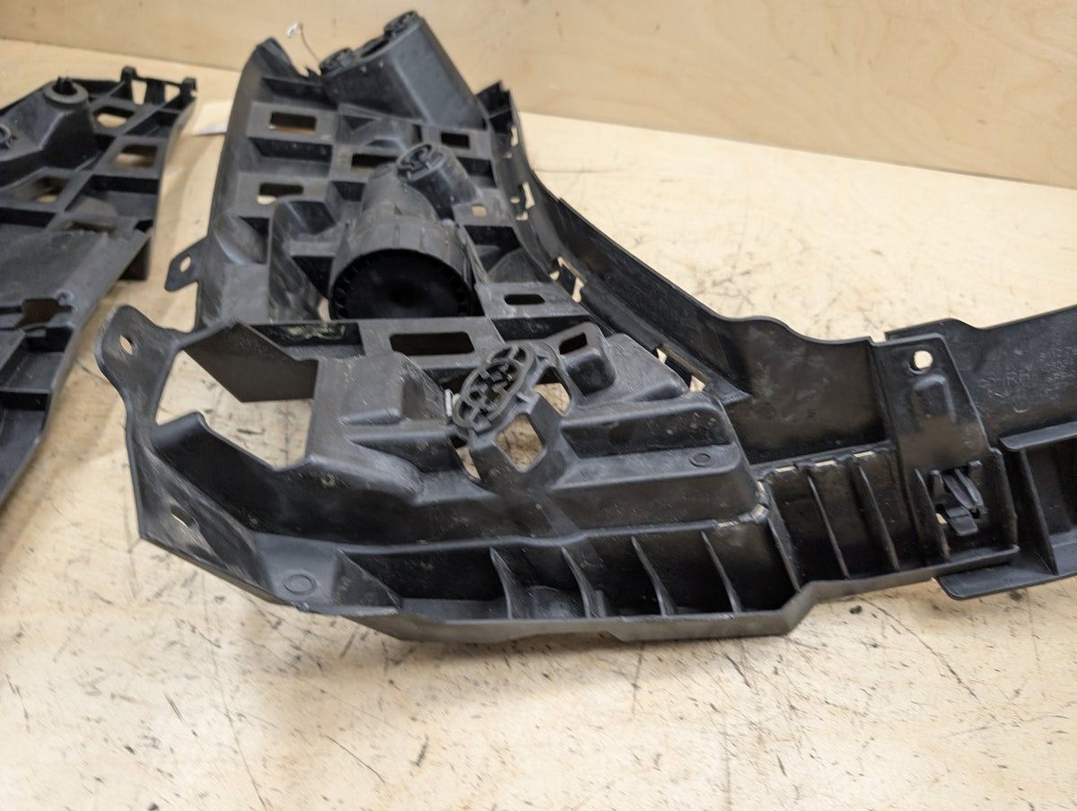2019-2026 BMW X5 G05 Rear Right Passenger Bumper Support Brackets 7420652 OEM
