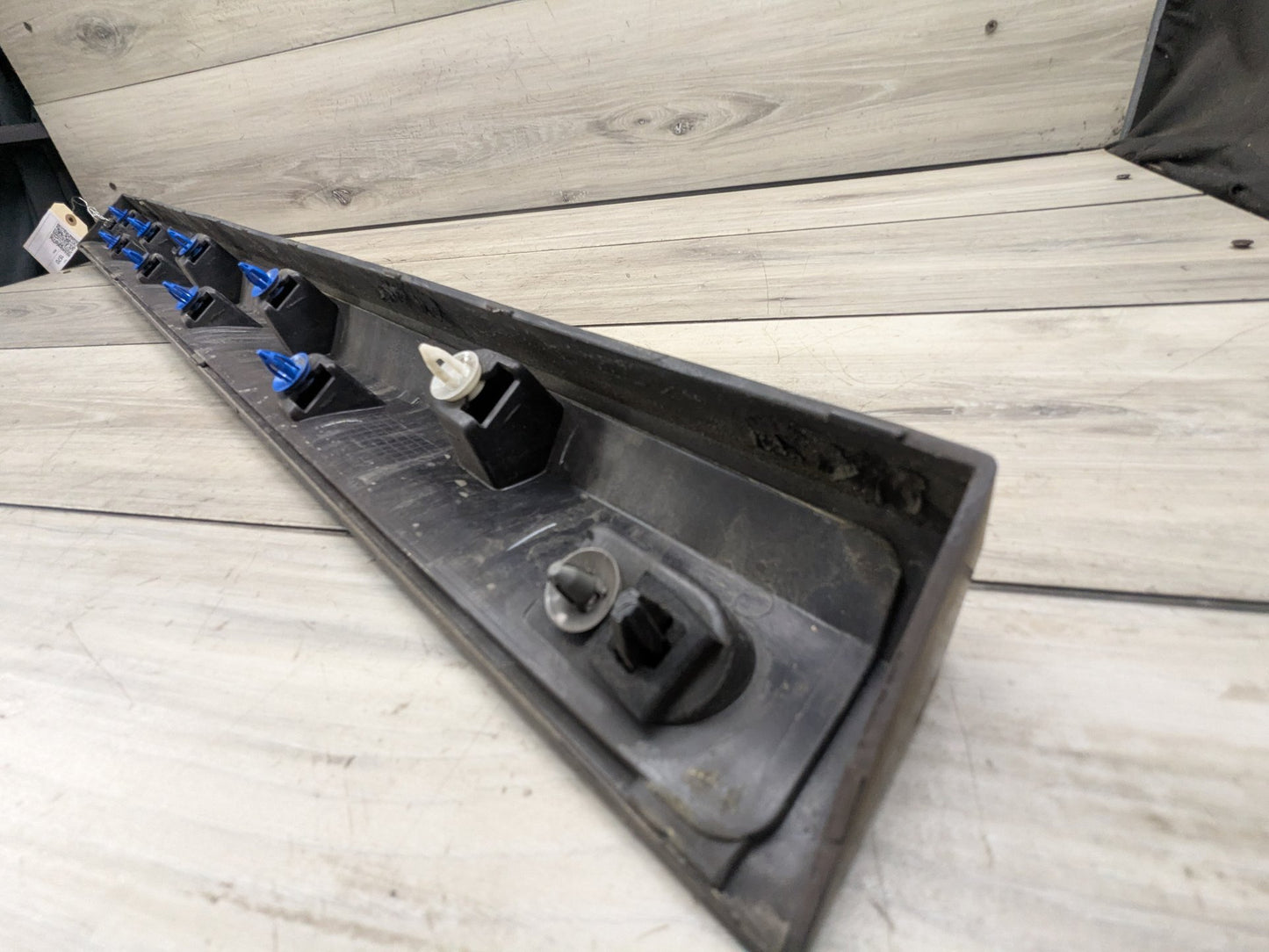 2018 - 2023 BMW X3 G01 Front Right Passenger Exterior Door Trim Molding 8064796 B58B30M0