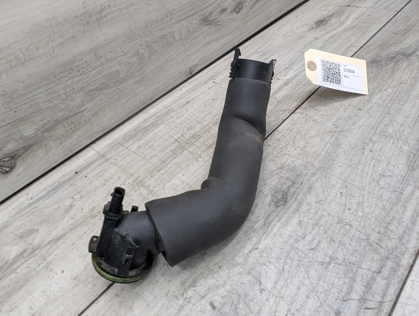 OEM BMW F10 F15 F25 F30 F32 F33 F36 Engine N20 N26 Breather Vent Pipe Hose Tube