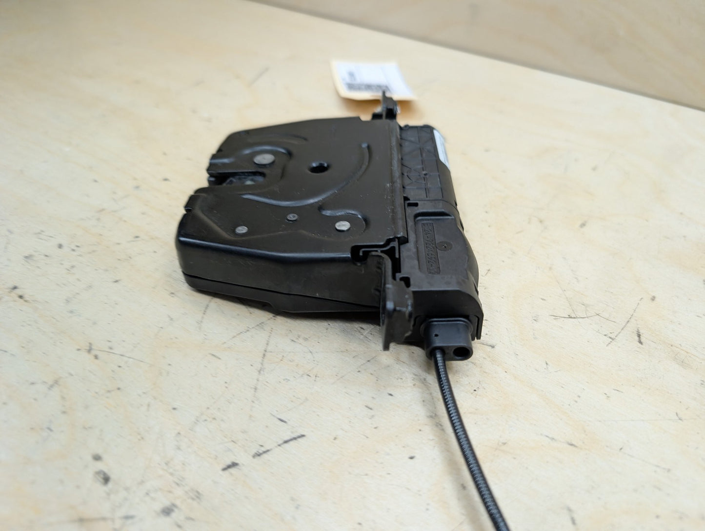 2012-2018 BMW 328i F30 Liftgate Trunk Lid Liftgate Lock Latch Actuator 7224692
