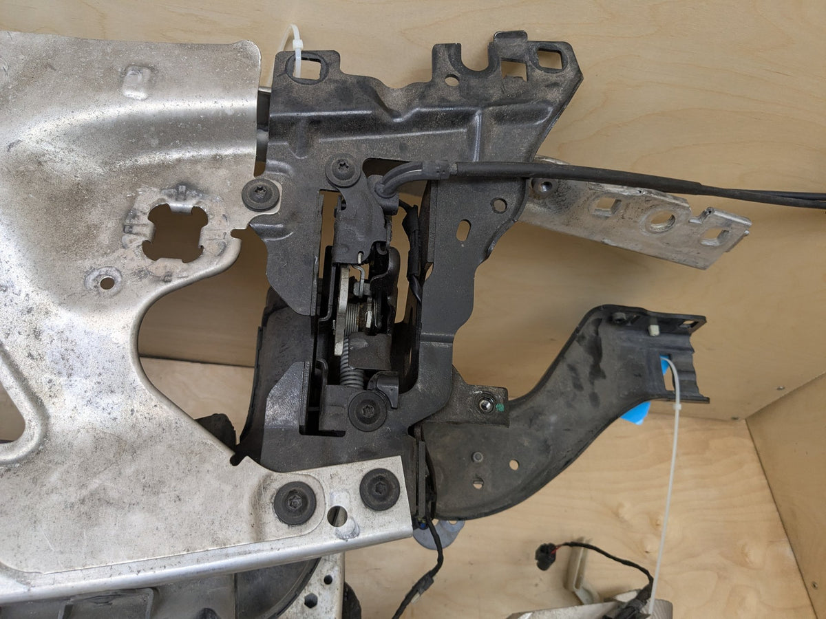 16-19 OEM BMW G11 G12 740 750 Front Clip Frame Radiator Support Assembly