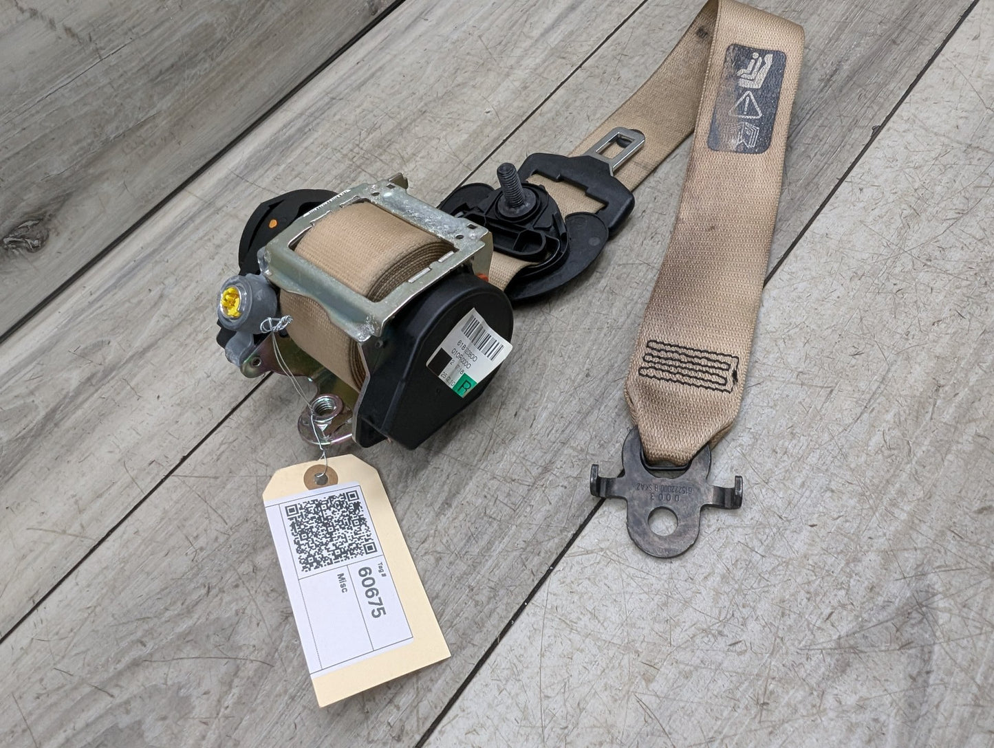 2011-2016 BMW 535i F10 Front Right Passenger Seatbelt Seat Belt Retractor 6181208