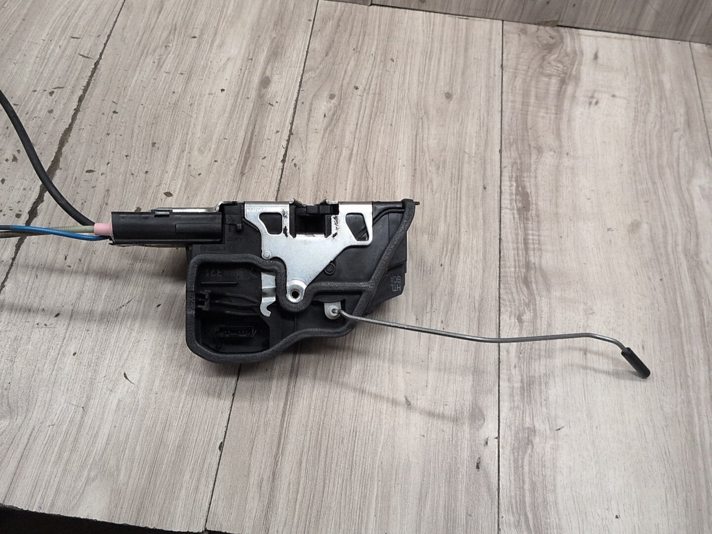 2012-2018 BMW M6 F06 Rear Left Driver Door Latch Lock Actuator w/ Soft Close 7276321
