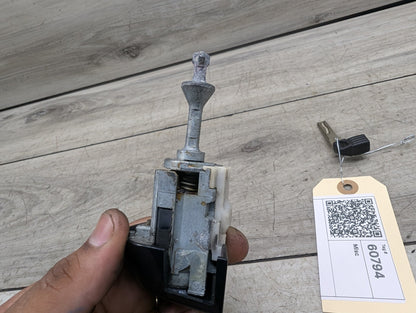 2007-2013 BMW 328i E93 Front Left Driver Key Lock Mechanism w/ Key 7162439
