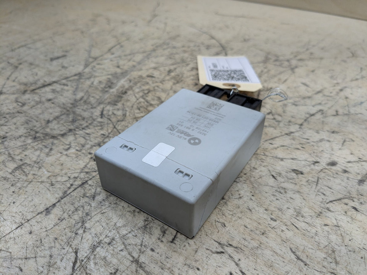 2016-2019 BMW 740i G12 Steering Column Control Module 6881835 OEM