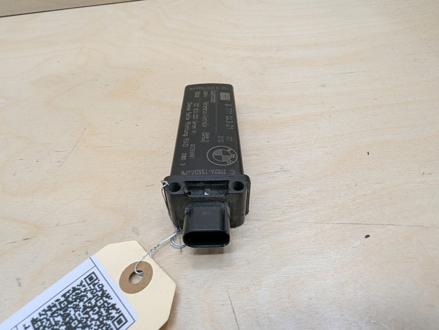 OEM BMW E82 E88 E90 E92 E93 F10 Tire Pressure Monitoring Sensor Module RDC TPMS