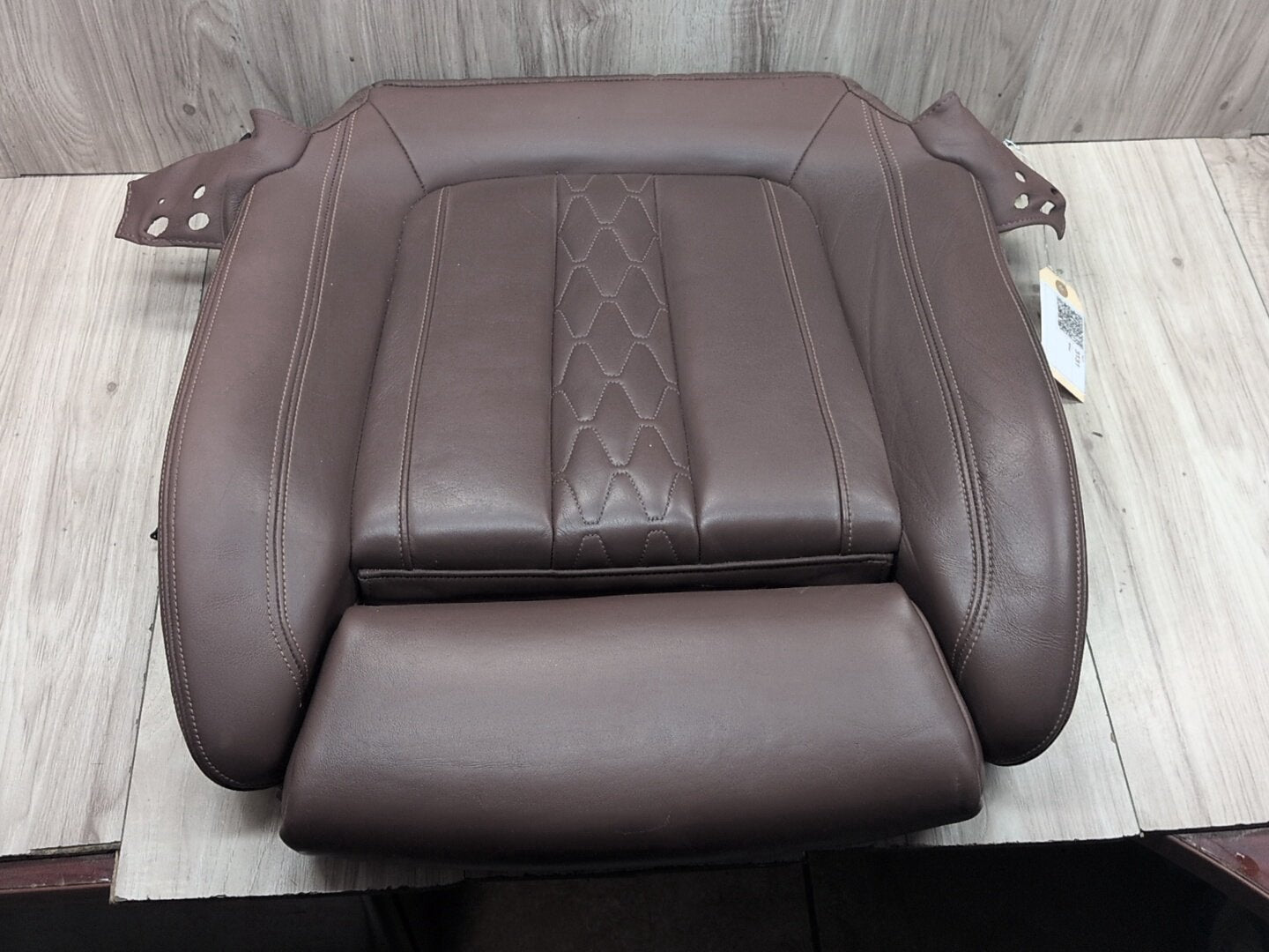 19-25 OEM BMW G05 G06 G07 X5 Front Driver / Passenger Lower Seat Cushion 8493240