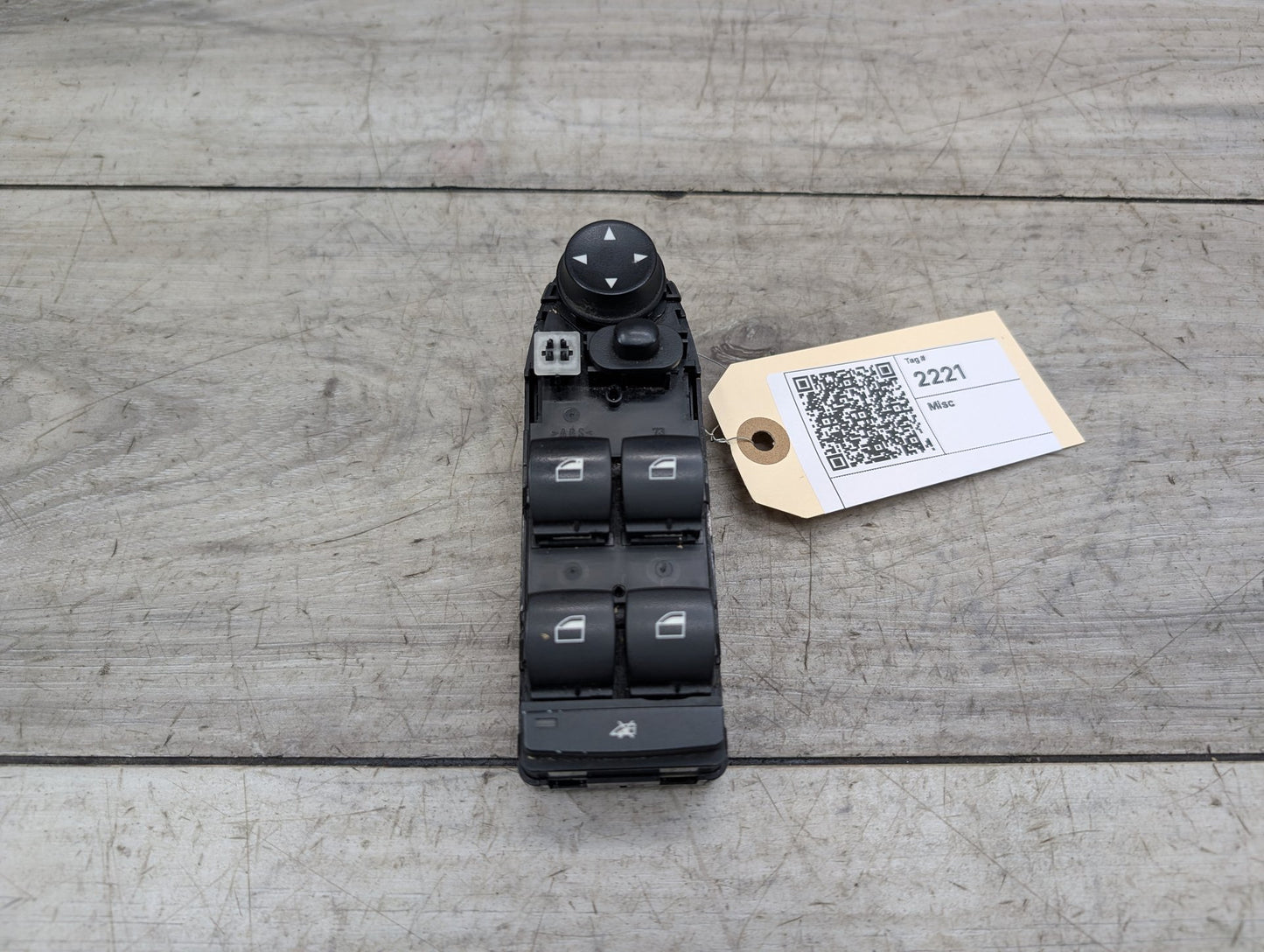 2007 - 2013 BMW X5 E70 Front Left Driver Door Master Window Switch 9122120 N62B48B