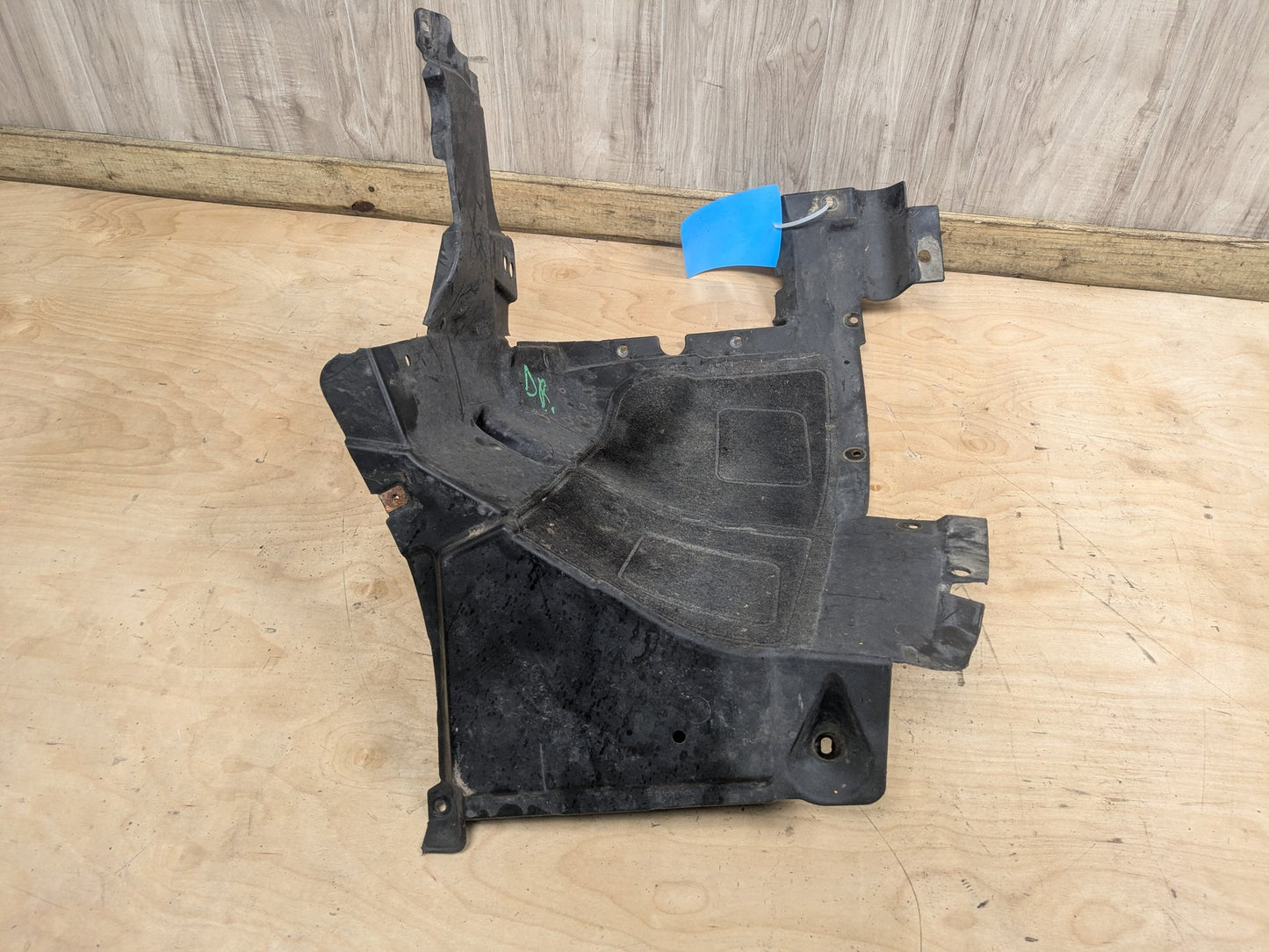 2015-2018 BMW X5 F85 Front Left Driver Wheel Fender Liner Splash Guard 7291197