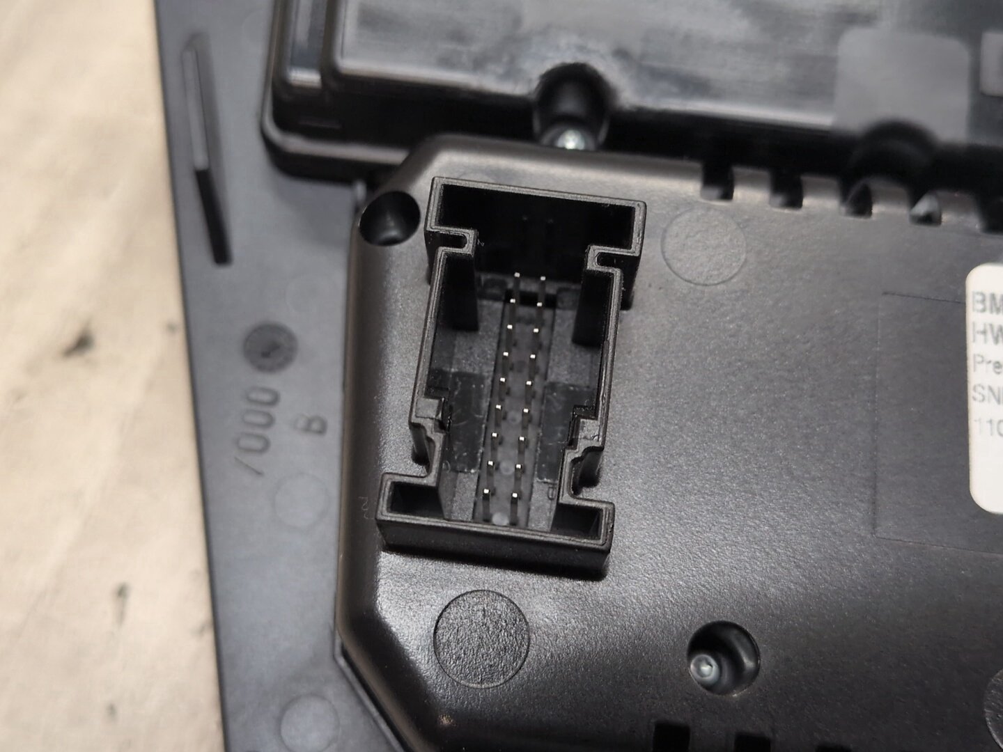 2012-2018 BMW M6 F06 Front AC Heater Climate Control Switch 9353612