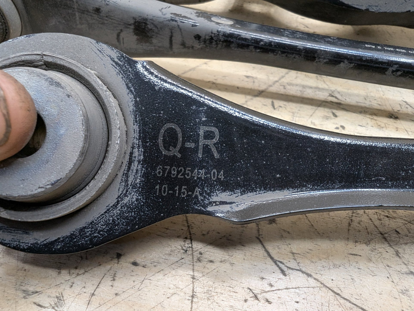 2012-2018 BMW 320i F30 Rear Right Passenger Control Arms SET 6792540