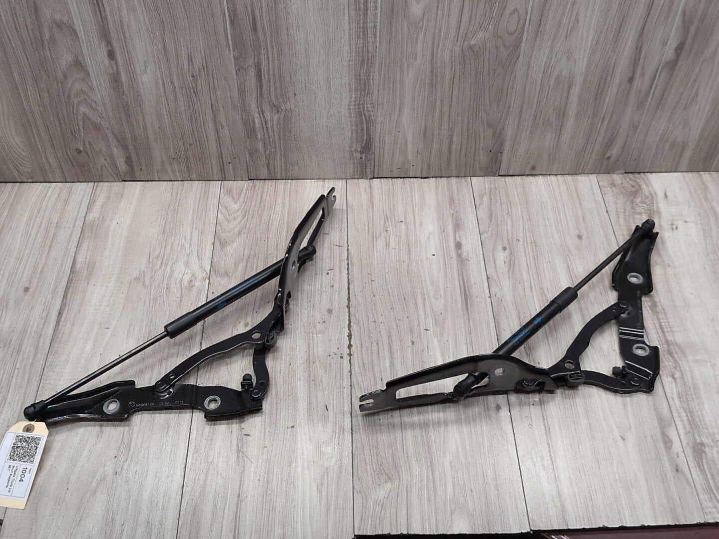 2023 - 2026 BMW M2 G87 Rear Left Right Liftgate Trunk Lid Strut Shock Supports SET 8492141 S58B30T0