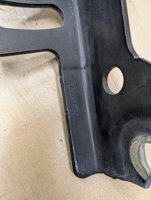OEM BMW F22 F23 F30 F32 F33 F36 F80 F82 F83 F87 Left Right Side Hood Hinges PAIR