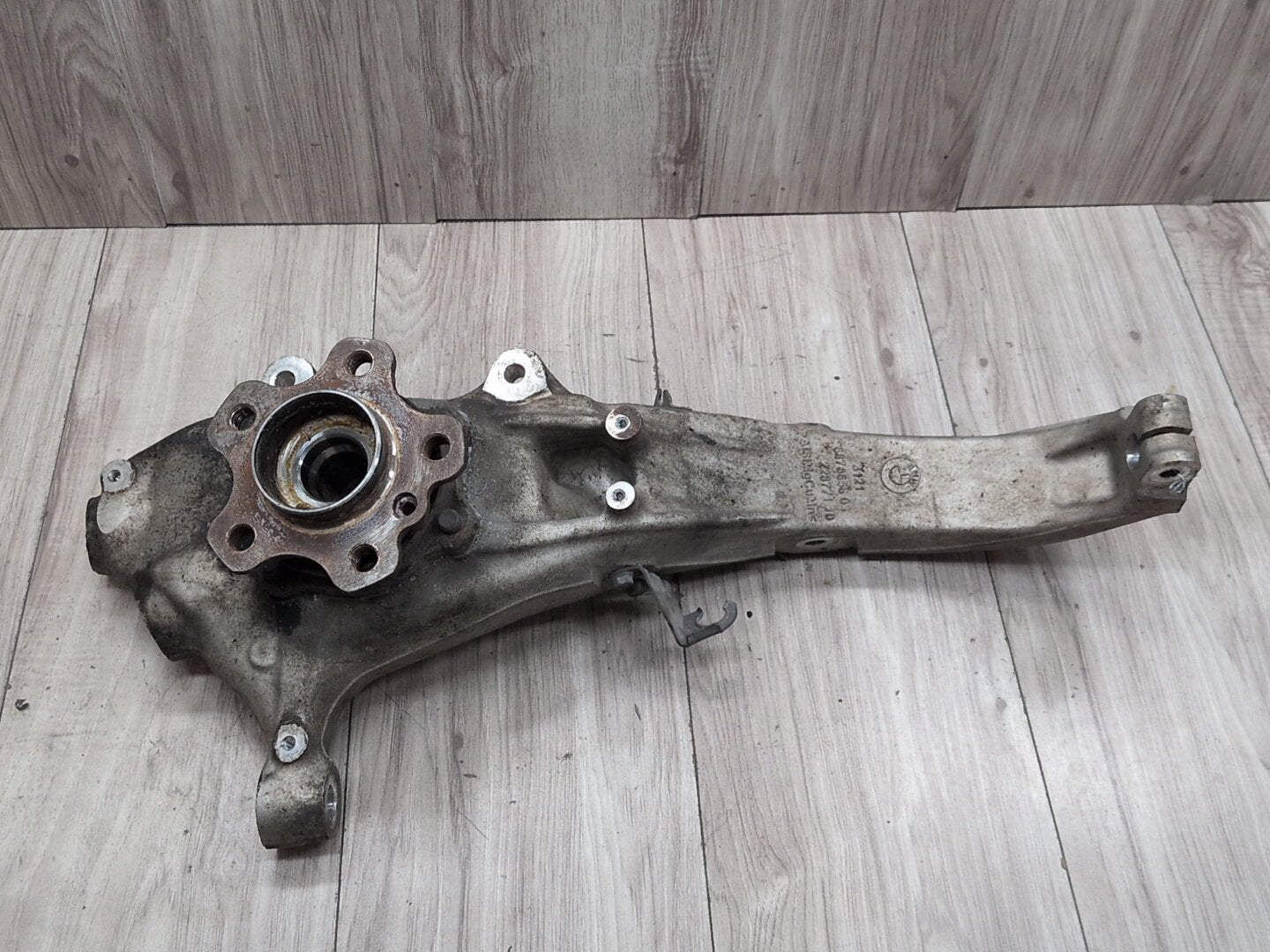 OEM BMW F95 G05 G06 G07 G09 X5 Front Right Passenger Hub Spindle Knuckle Bearing