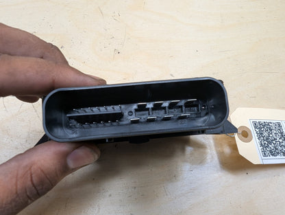 2011-2016 BMW X3 F25 Electric Emergency Parking Brake Module 6863800