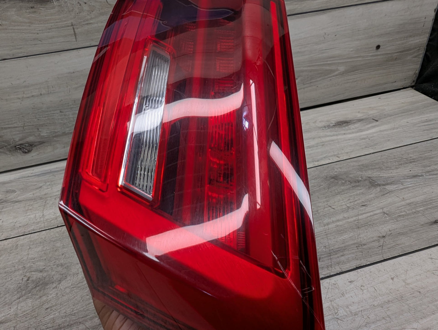 17-20 OEM BMW F90 G30 530 540 M550 M5 Rear Right Passenger Trunk Tail Light