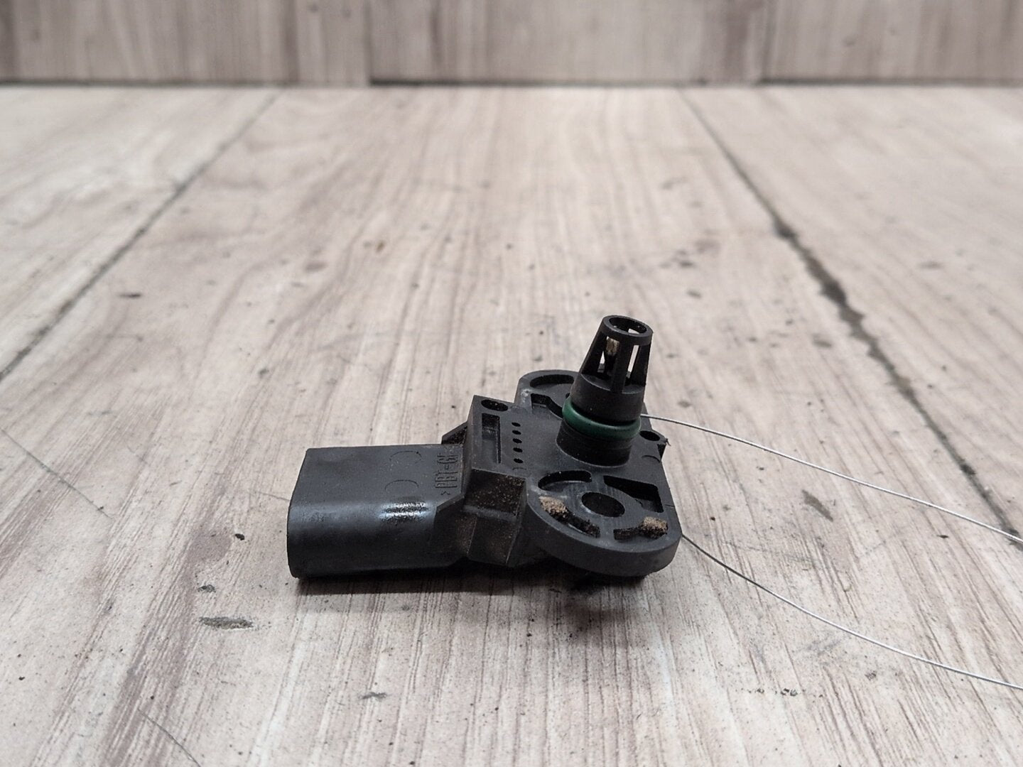 2008 - 2017 Audi S5 8T Manifold Absolute Pressure (MAP) Sensor 03C906051