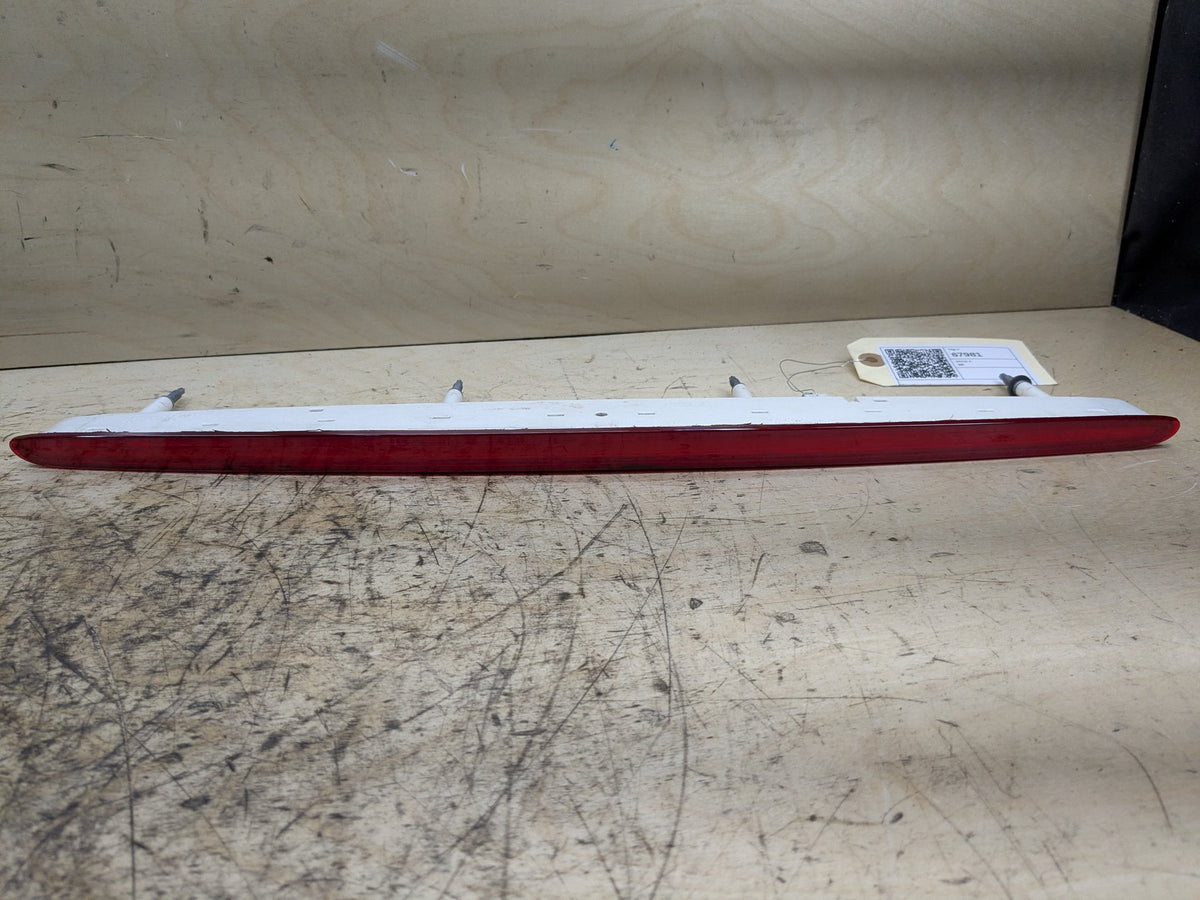 2008-2013 BMW 135i E88 Upper Liftgate Trunk Lid 3rd Brake Light 7164978 OEM