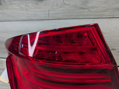 2011 - 2016 BMW 528i F10 Rear Left Driver Outer Tail Light 7312707 N20B20O0