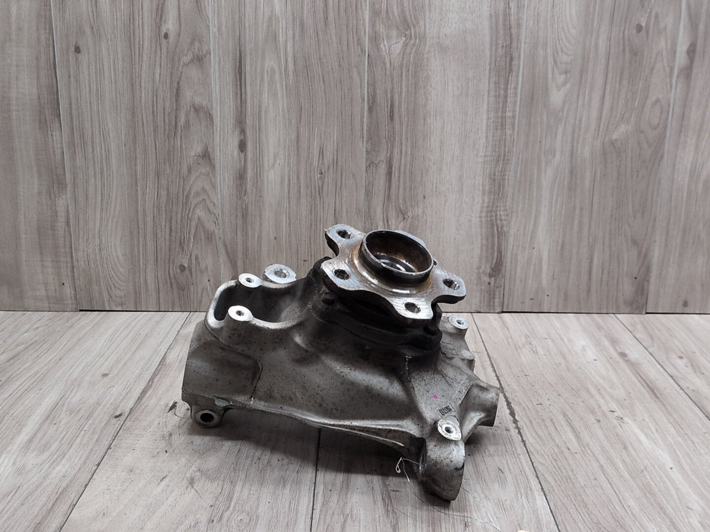 OEM BMW G20 G22 G23 330 M340 FRONT Left Driver Hub Spindle Knuckle Bearing AWD