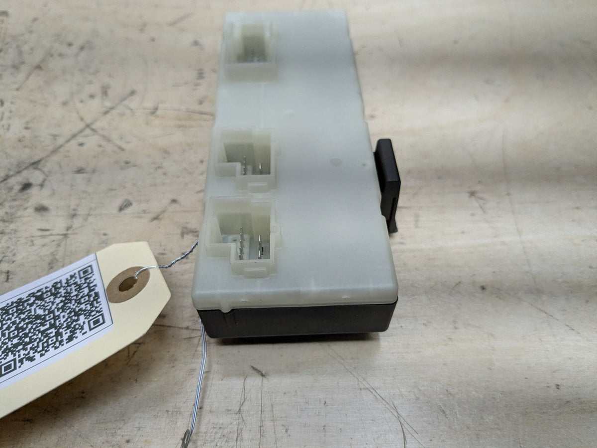 OEM BMW F90 G01 G12 G20 G30 G80 Trunk Tailgate Decklid Function Control Module