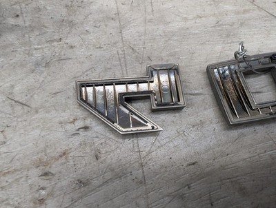 2018-2023 BMW X3 G01 Liftgate Trunk Lid Badge/ Letters 8094313 OEM