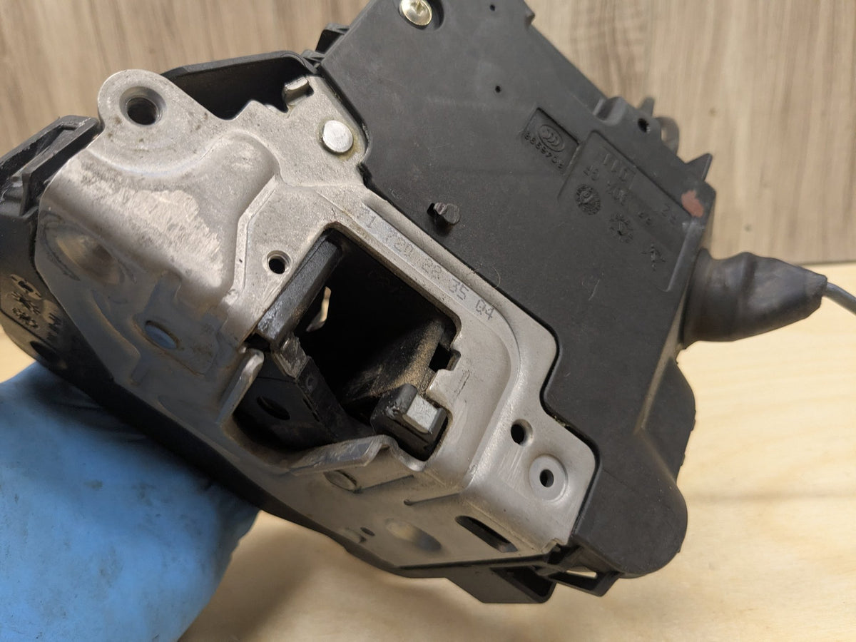 2009-2011 Mercedes-Benz SLK-Class R171 Right Door Latch Actuator A1717202835