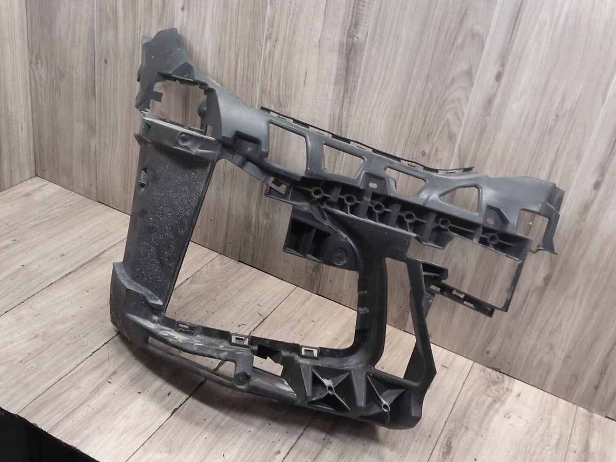 2022-2026 BMW 430i G26 Right Front Bumper Under Headlamp Bracket 8078612 OEM