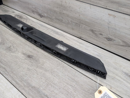 16-19 OEM BMW G12 740 750 Trunk Lid Grip Handle License Plate Light