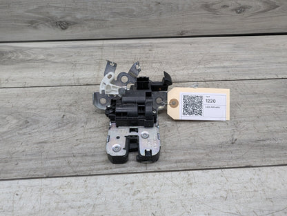 2009 - 2017 Audi Q5 8R Liftgate Trunk Lid Liftgate Lock Latch Actuator 8R0827505 EA888
