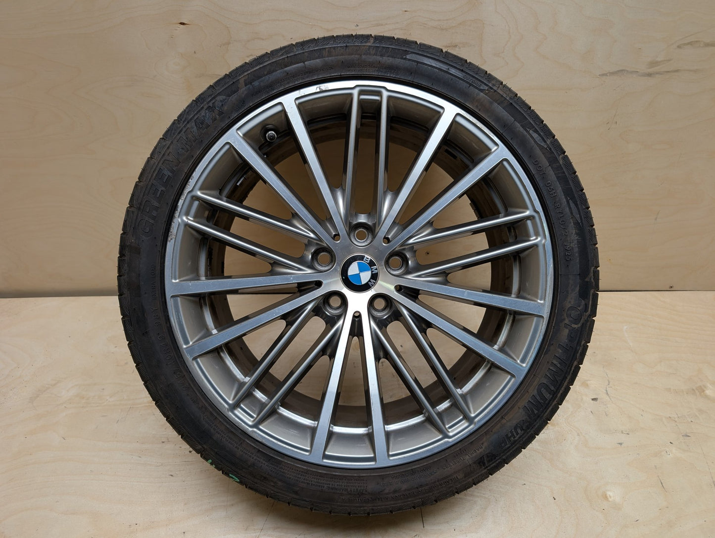 17-23 OEM BMW G30 530 540 M550 Wheel Rim 19x8" ET:30 V Spoke Style 635
