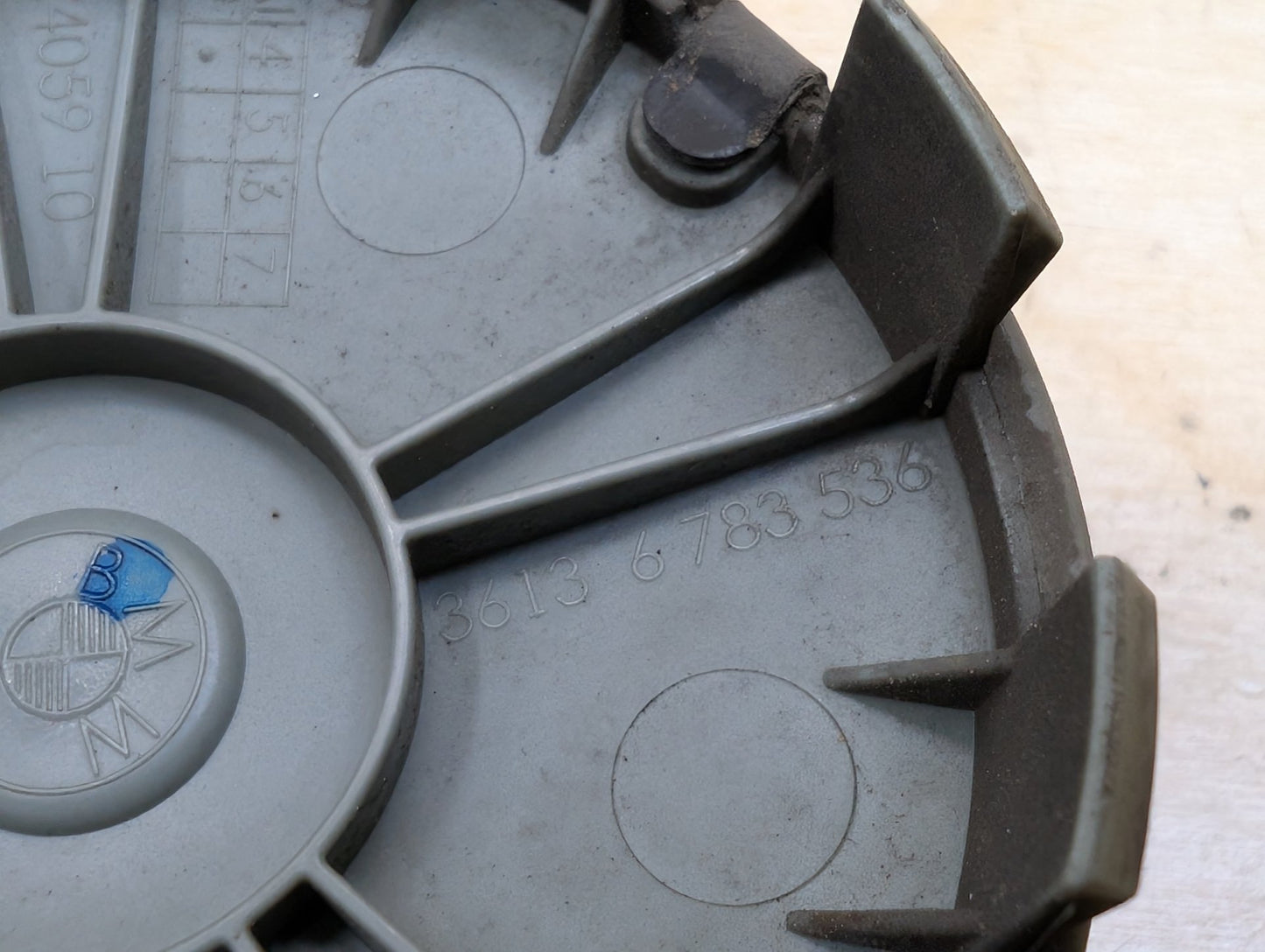 OEM BMW E90 F10 F15 F22 F30 F32 F36 F80 F82 M3 M4 Wheel Hub Rim Center Cap Cover