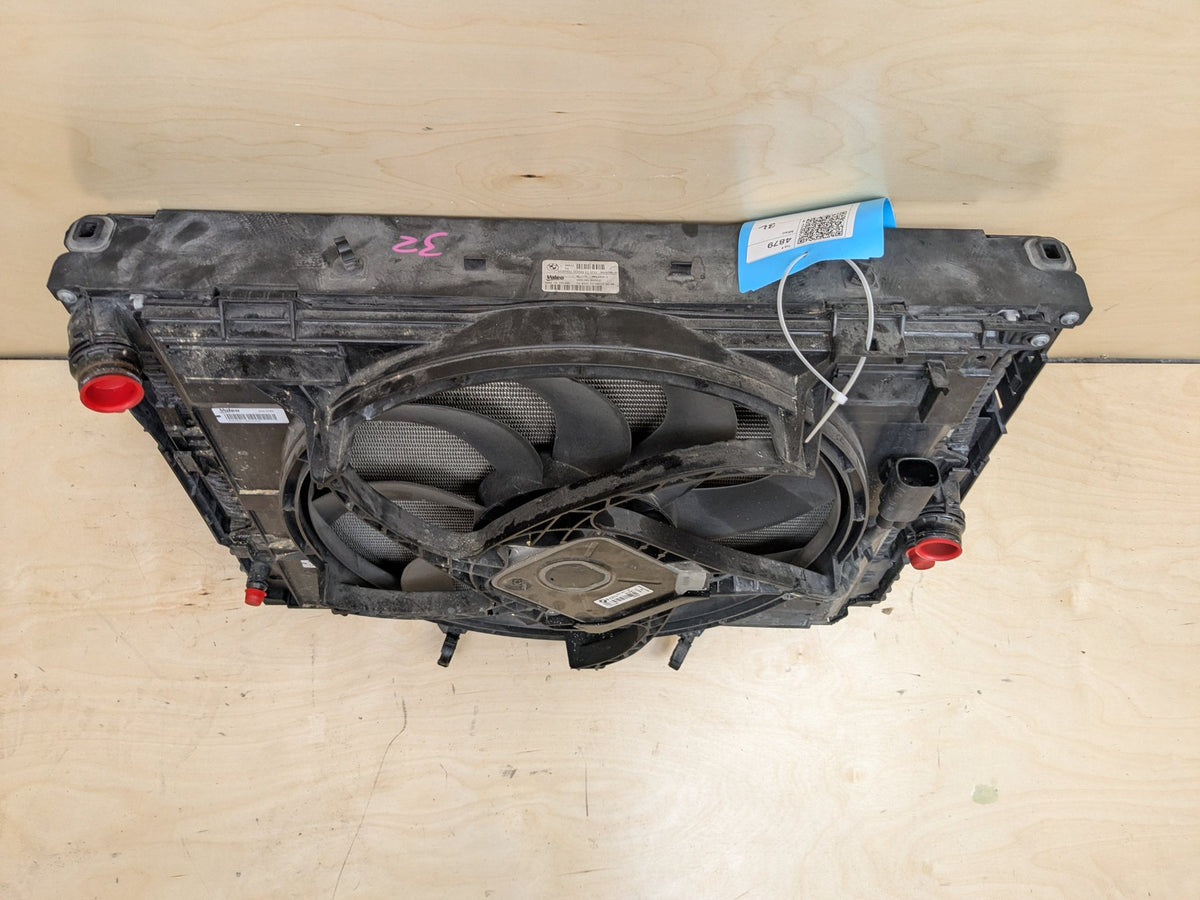 OEM BMW F22 F30 F33 F32 F34 F36 Engine B58 B46 Main Radiator W/ Fan ASSEMBLY