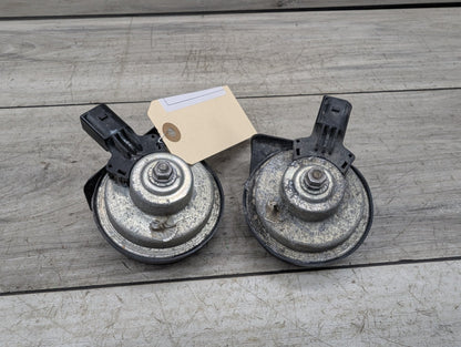 2014 - 2018 BMW X5 F15 Alarm Horns SET 7353193 N63B