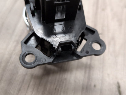 2011 - 2017 BMW X3 F25 Start Stop Button 9225239 N20B20O0