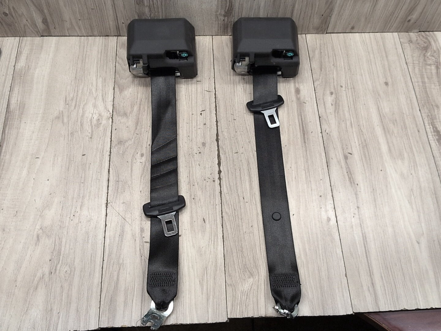2008-2017 Audi S5 8T Rear Left or Right Seatbelt Seat Belt Retractor PAIR