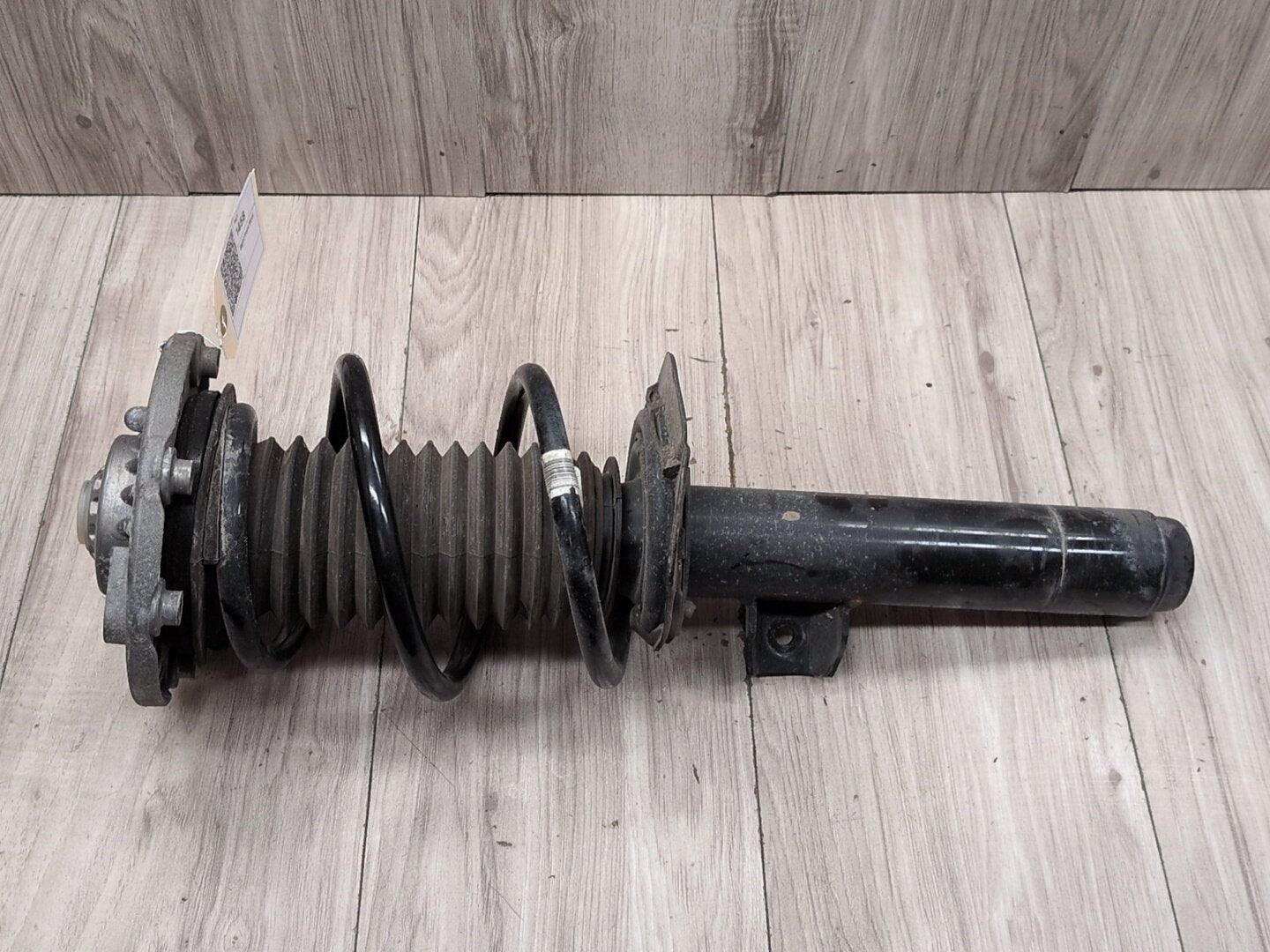 2014 - 2020 BMW 440i F36 Front Right Passenger Spring Strut Shock Absorber 6883324 B58B30M0