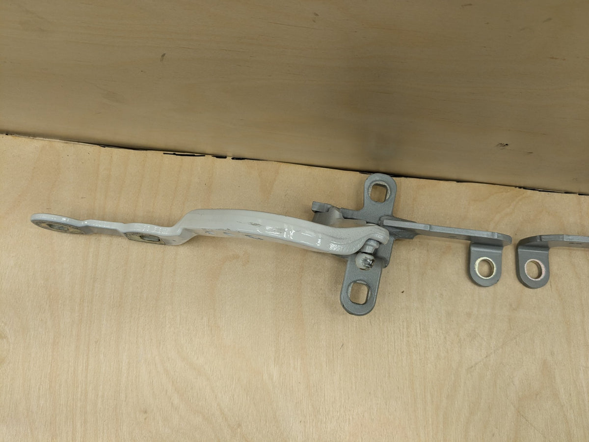 2018-2025 BMW X3 G01 Rear Upper Liftgate Trunk Support Hinges SET 7397315 OEM