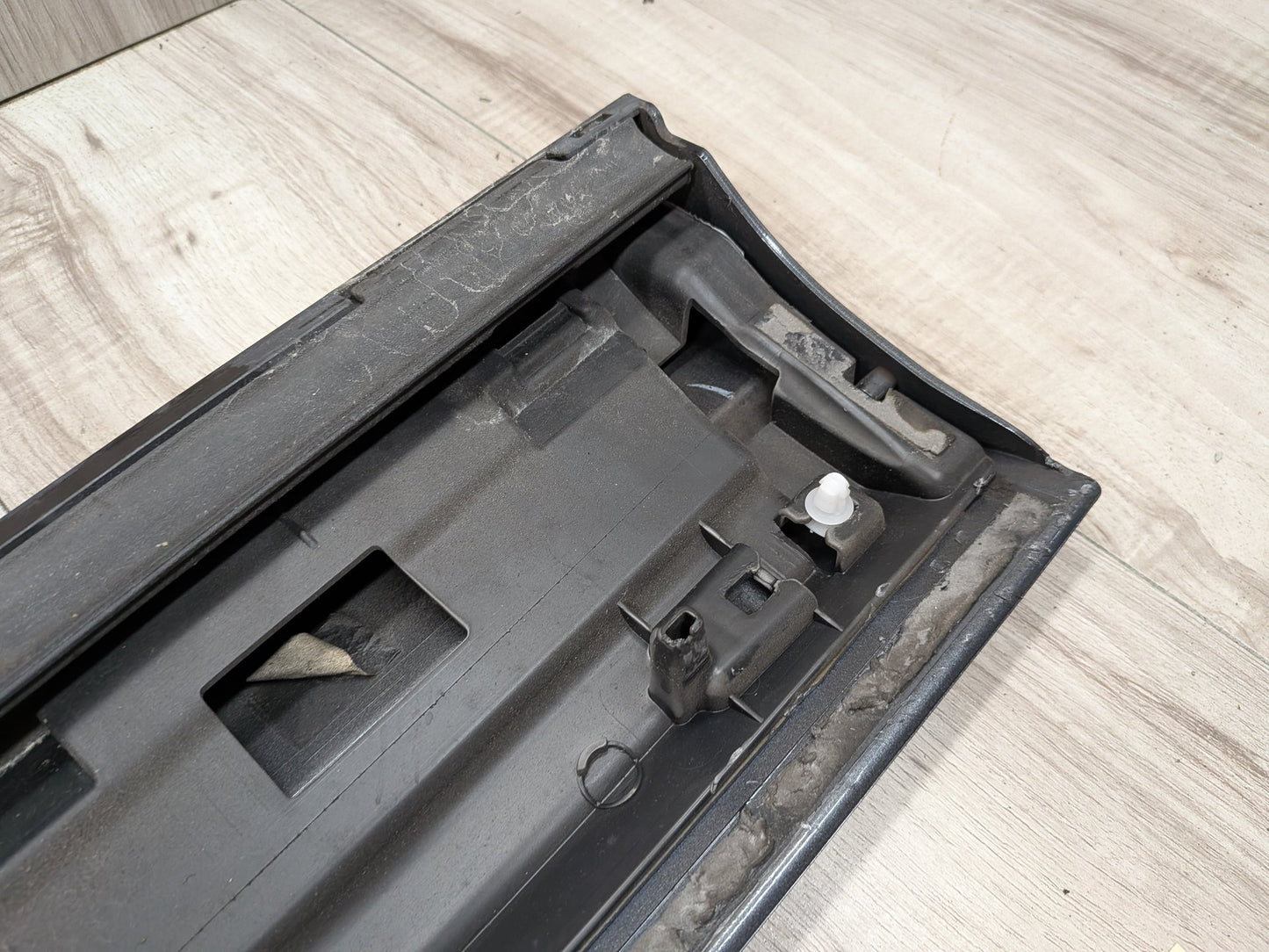 2015-2018 Audi Q3 8U Front Left Driver Exterior Door Trim Molding 8U0853959D