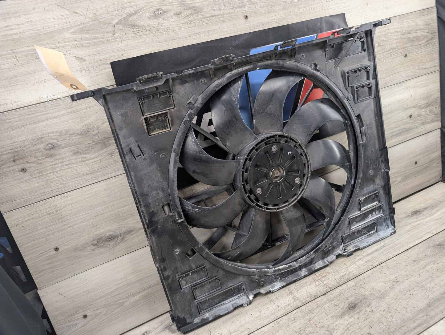 2016 - 2017 BMW 750i G12 Radiator Fan Shroud Housing w/ Motor 8619625 N63B44O2