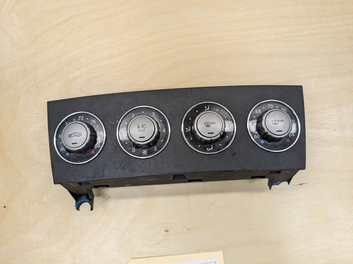 2009-2011 Mercedes-Benz SLK-Class R171 Front AC Heater Climate Control Switch A1718302485 OEM
