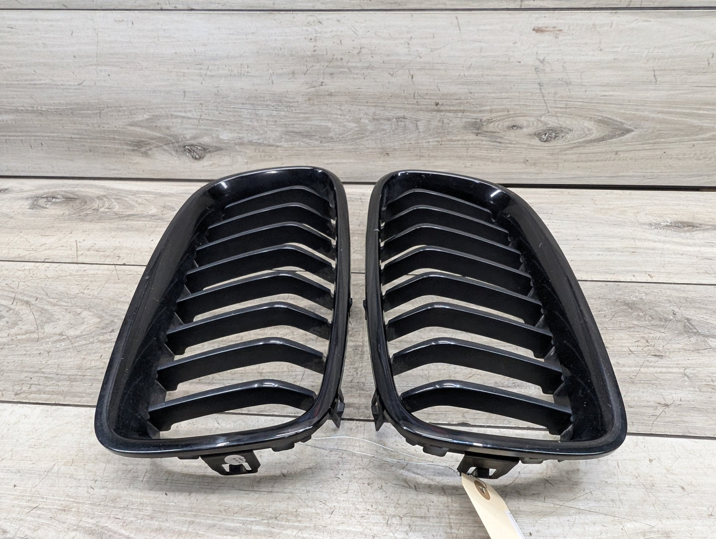 2012-2018 BMW 340i F30 Front Left Right Upper Bumper Cover Kidney Grilles SET 7405835