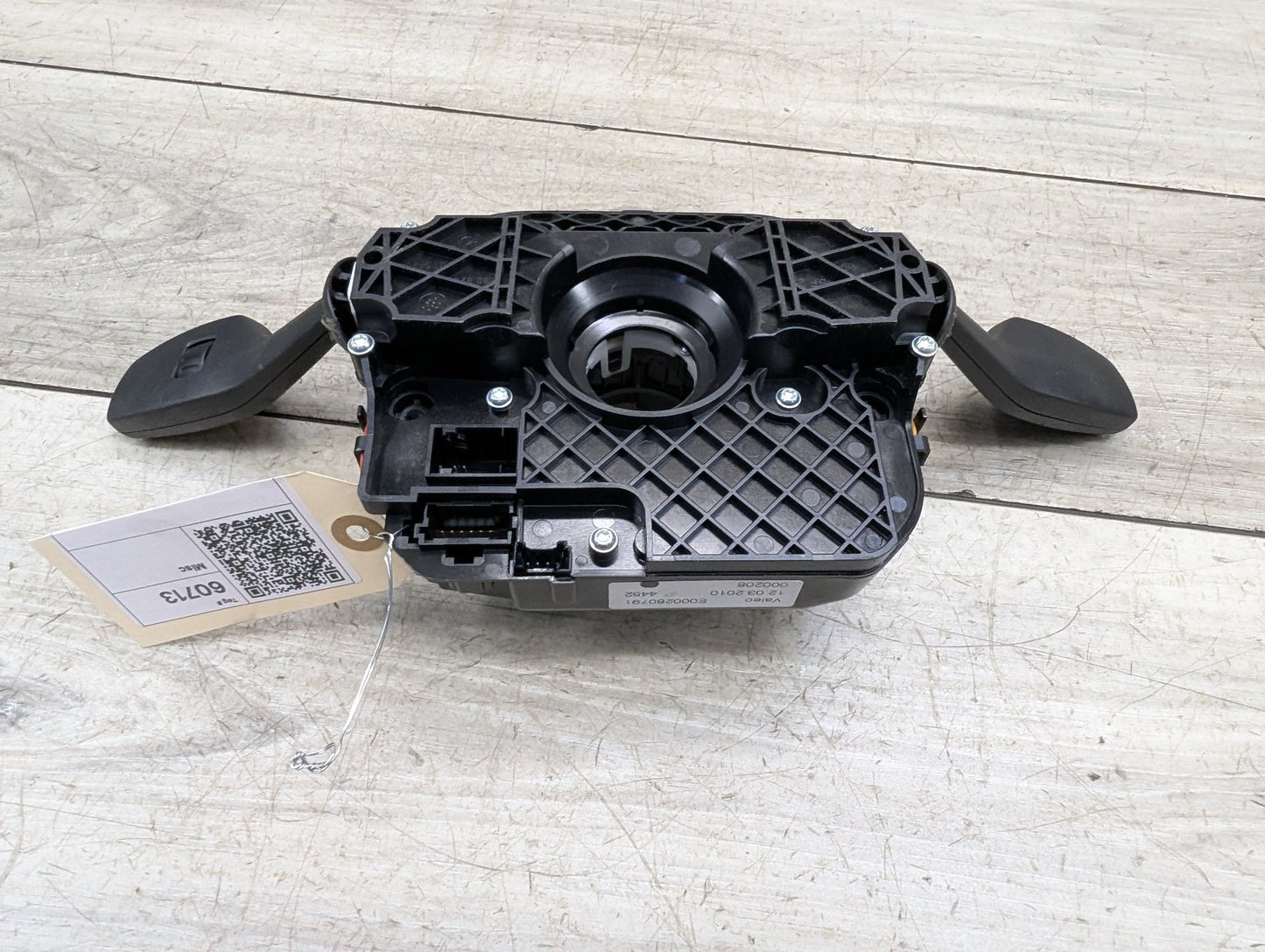 OEM BMW F02 F06 F10 F12 F13 Steering Switch Control Angle Sensor Clock Spring