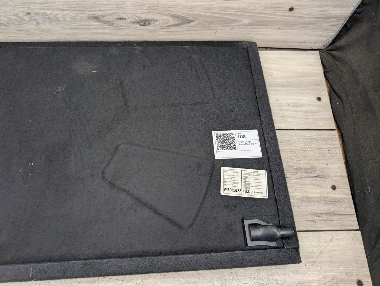 2009 - 2017 Audi Q5 8R Rear Trunk Cargo Floor Carpet Spare Tire Cover 8R0861531A EA888