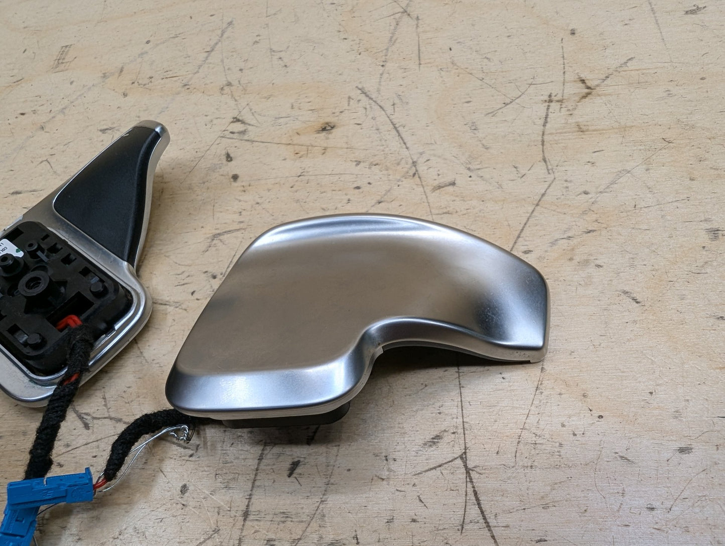 OEM BMW F15 F25 F30 F32 F33 F36 F48 X1 X3 X5 AT Paddle Shifter Plus Minus PAIR