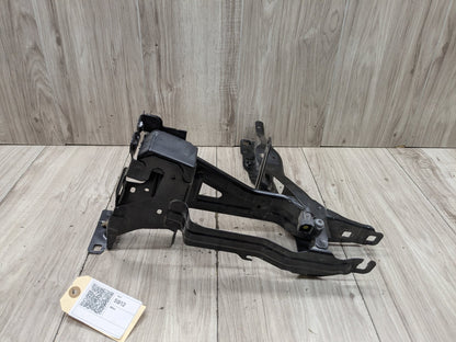 2019 BMW X3 G01 Left Driver Headlight Bracket 7400113